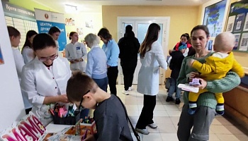 С Днём здорового ребёнка! Неделя родительской любви продолжается