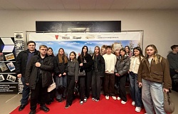 В преддверии Дня Конституции: студенты ГомГМУ стали зрителями премьерного показа