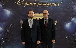 «Будьте смелыми и не бойтесь ошибаться». Встреча с выпускником ГомГМУ Дмитрием Шевцовым