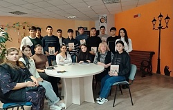 Признайся в любви своей маме: акция на кафедре русского языка как иностранного
