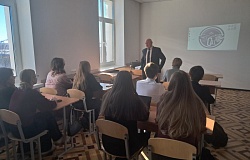 Работа с классами медицинской направленности: основы гигиены