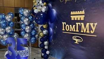 «У нас вы не услышите звонков на пары». Ректор ГомГМУ Игорь Стома о подготовке врачей у постели больного и 35-летнем пути вуза