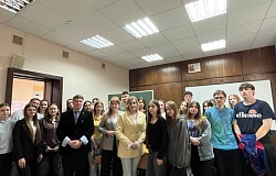 На медико-профилактическом факультете обсудили развитие волонтёрского проекта «Санитарный патруль»: от интеллектуальных игр до цифрового контроля за чистотой