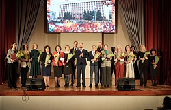 Поздравление ректора профессора И.О.Стомы с Днём учителя