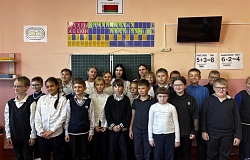 Медицина для самых маленьких: познавательная встреча волонтерского отряда «ПУЛЬС» с четвероклассниками