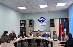 Навыки будущего и безопасность в медицине: в ГомГМУ прошёл молодёжный день охраны труда