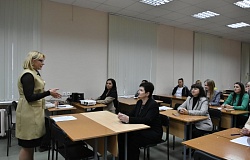 В центре внимания воспитательная работа: заседание методического объединения кураторов учебных групп и воспитателей общежитий