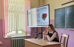 Проект «Быть мамой и папой круто!» продолжает работу: новая встреча с учащейся молодежью