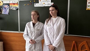 «ПУЛЬС» в гимназии №10: третьеклассники учились измерять температуру и пульс