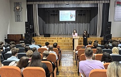 Когда стресс под контролем: акция молодёжного крыла Белорусского союза женщин прошла в школе №59