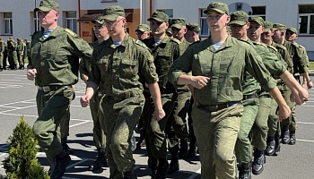 Студенты лечфака и МДФ познают армейский быт